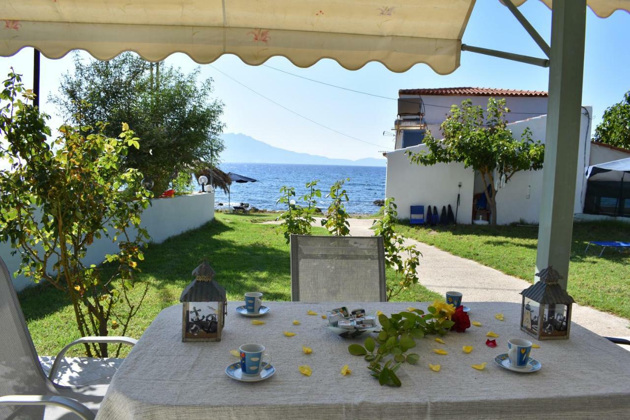 House Just On The Beach -Included 2 Canoe, 2 Bicycles Ravdhoukha Exterior photo